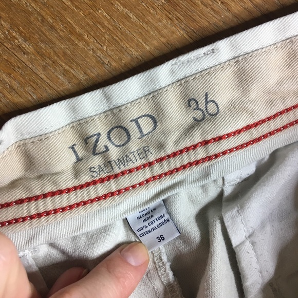 Men’s IZOD Shorts - Picture 6 of 8